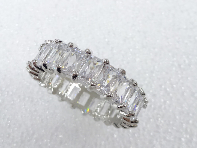 CRYSTAL FASHION RING / JP SIZE 18
